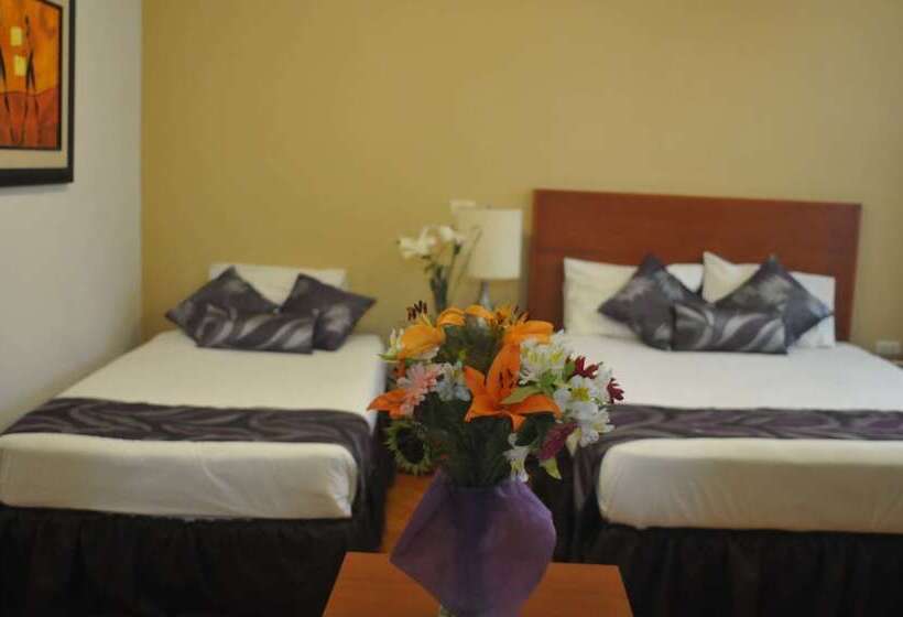 Fotos del hotel Terracota Suites:  8