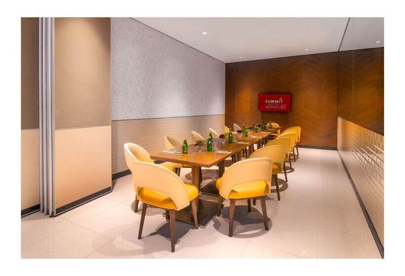 Fotos del hotel Summit  Greenhills:  23