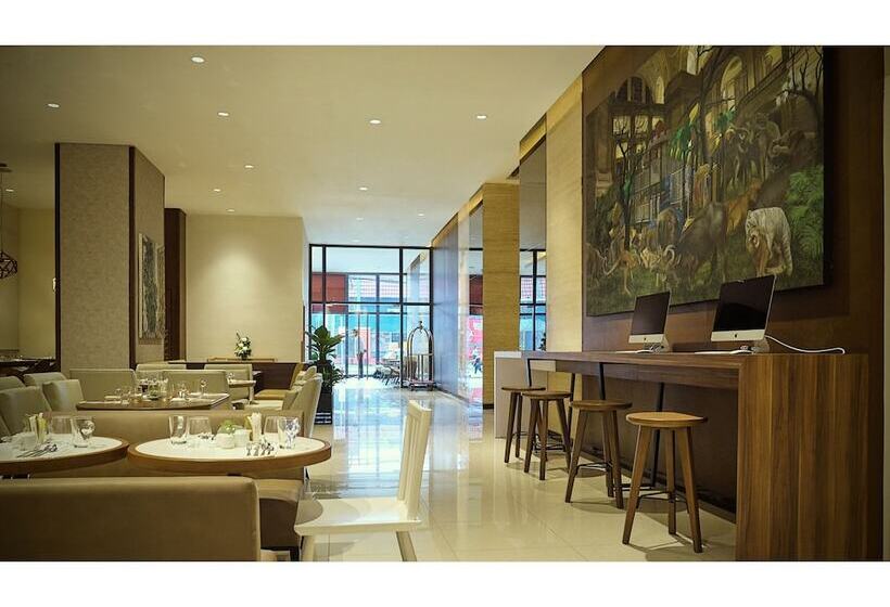 Fotos del hotel Summit  Greenhills:  8