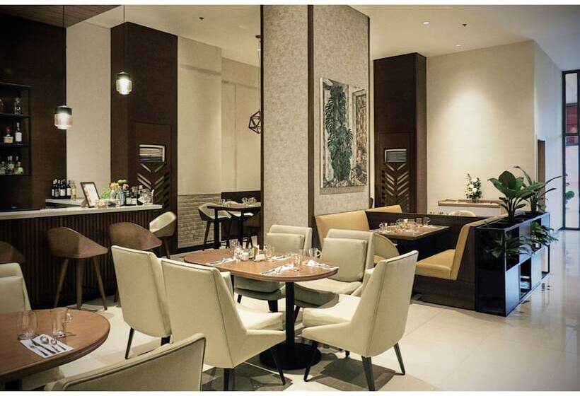 Fotos del hotel Summit  Greenhills:  11