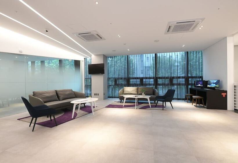 Fotos del hotel Orakai Daehakro:  23