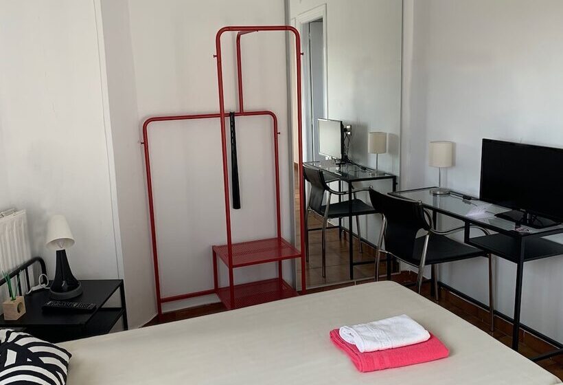 Fotos del hotel Y Restaurante Puerta De Aranda:  24