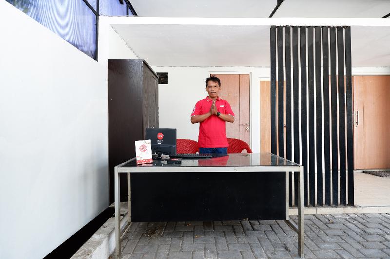 Fotos del hotel Oyo 1565 Palebon Residence:  6