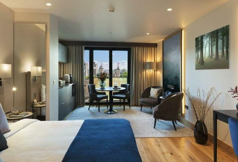 Fotos del hotel Tower Suites By Blue Orchid:  3