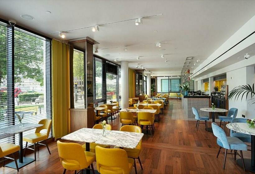 Fotos del hotel Tower Suites By Blue Orchid:  22