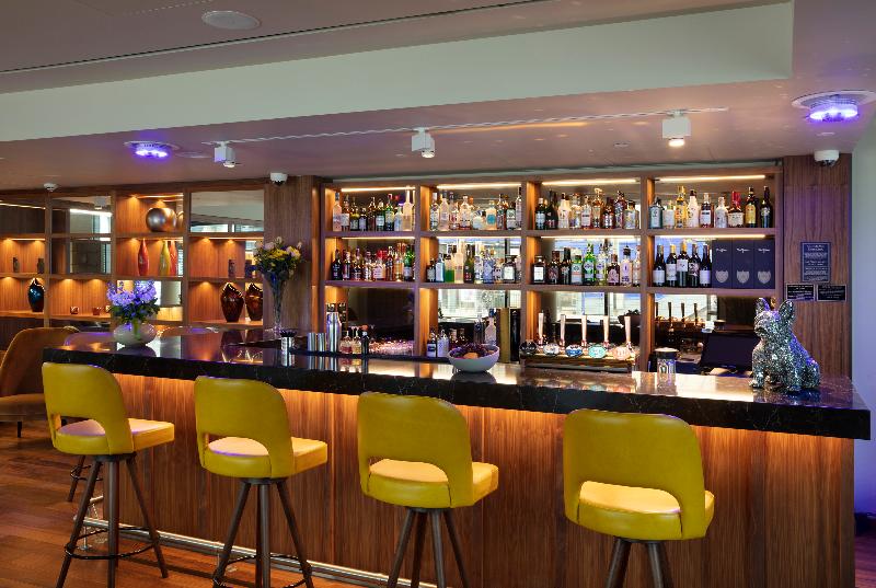 Fotos del hotel Tower Suites By Blue Orchid:  40