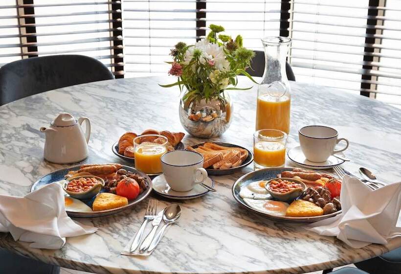 Fotos del hotel Tower Suites By Blue Orchid:  14