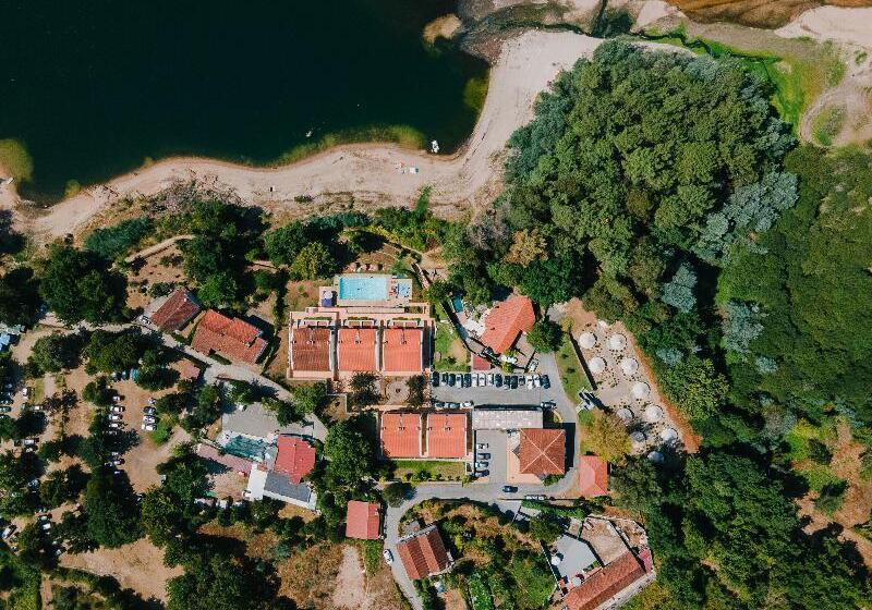 Fotos del hotel Selina Gerês:  24