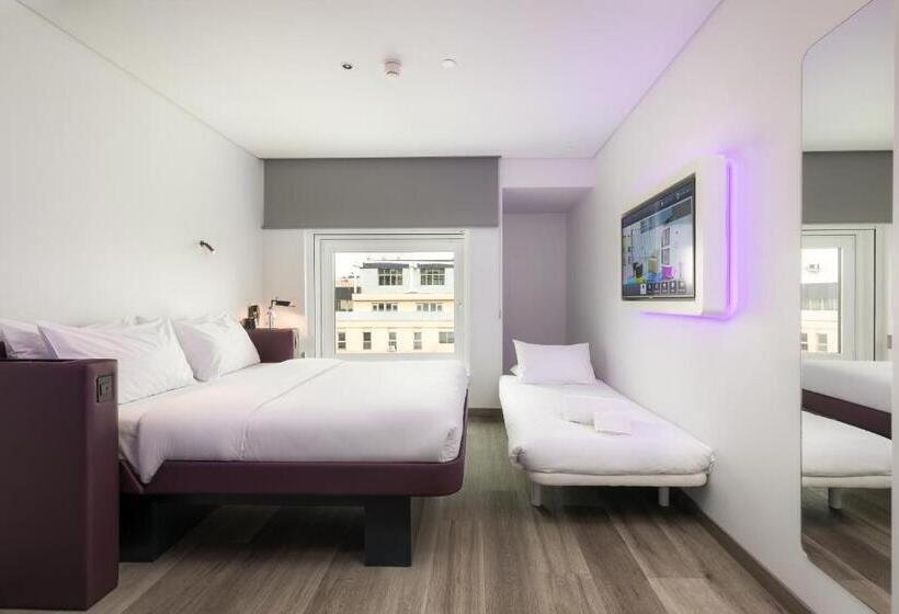 Fotos del hotel Yotel Porto:  5