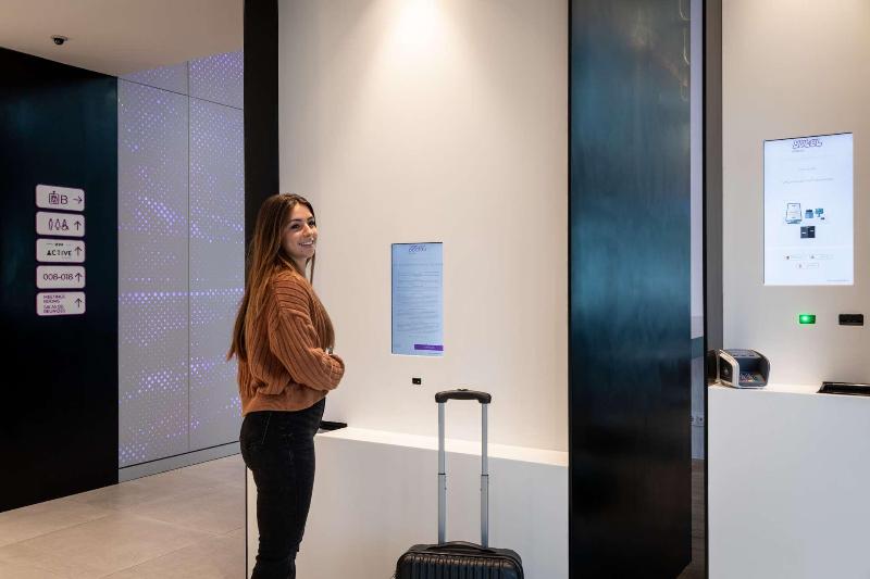 Fotos del hotel Yotel Porto:  14