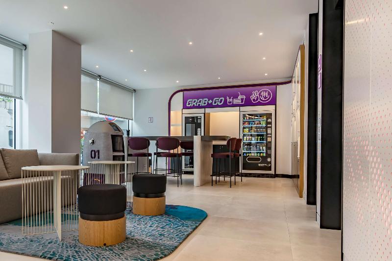 Fotos del hotel Yotel Porto:  11