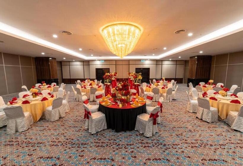 Fotos del hotel Travelodge Ipoh:  8