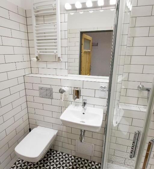 Fotos del hotel Pokoje Go?cinne ?w. Anny:  20