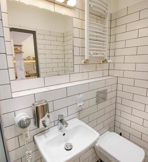 Fotos del hotel Pokoje Go?cinne ?w. Anny:  3