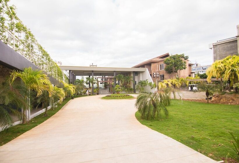 Fotos del hotel Pinnacle Resort And Villas:  2