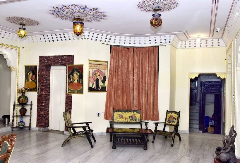 Fotos del hotel Radoli House:  8