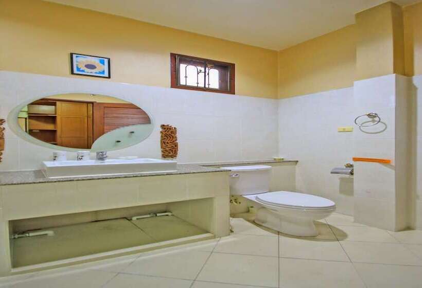 Fotos del hotel Phuket Airport Suites & Lounge Bar:  3