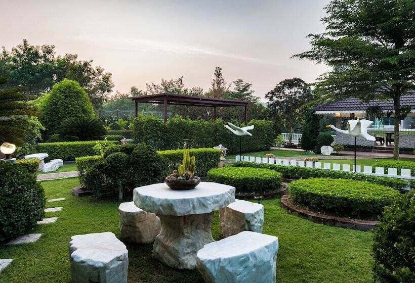 Fotos del hotel Rai Fahpratan Home And Garden:  22