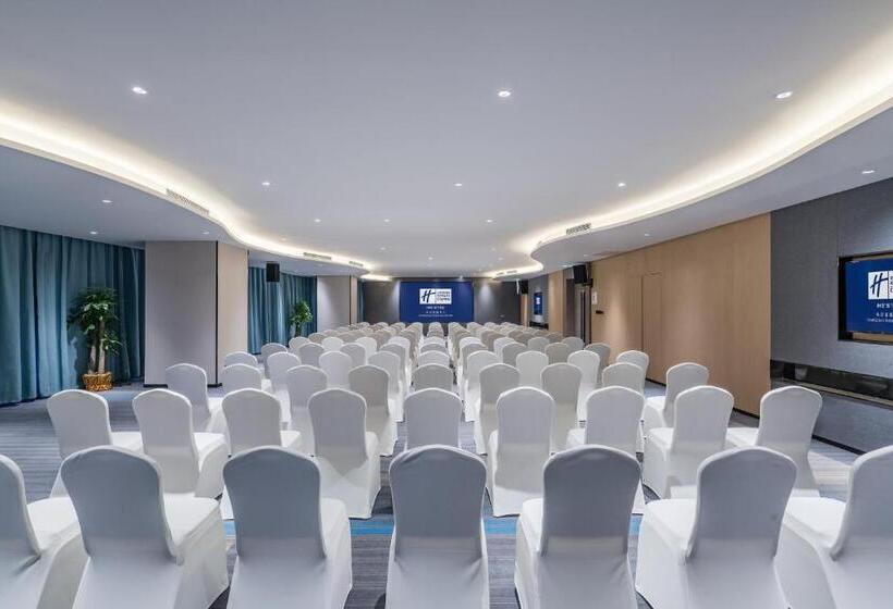 Fotos del hotel Holiday Inn Express Changsha Financial Center, An Ihg:  24