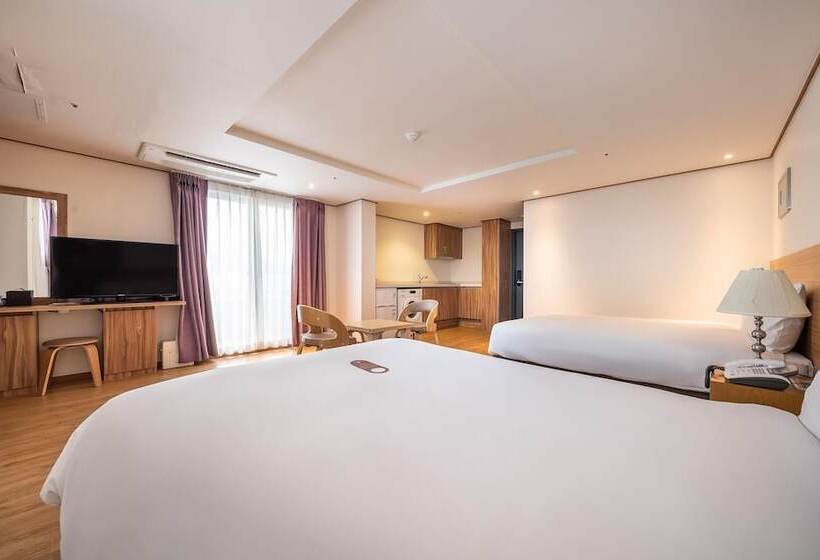 Fotos del hotel Rest Seogwipo:  5