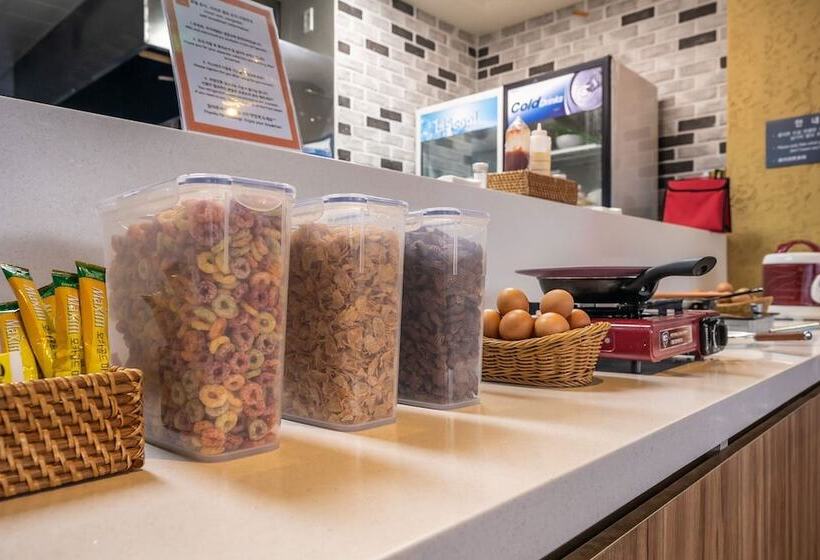 Fotos del hotel Rest Seogwipo:  4