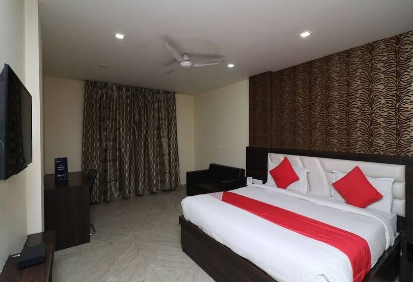 Fotos del hotel Oyo 23595 Hotel Tajway Inn:  6