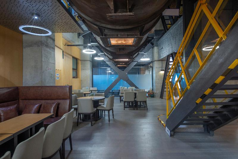 Fotos del hotel Holiday Inn Express Beijing Shijingshan Lakeview, An Ihg:  8