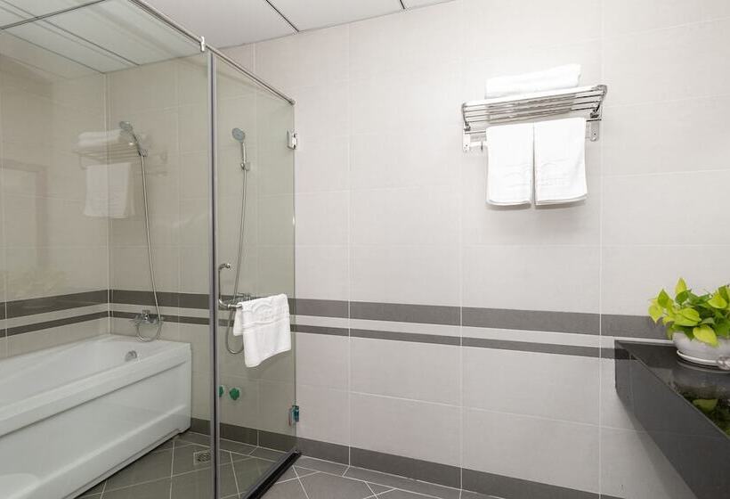 Fotos del hotel Reddoorz Yen Nam  Hoang Van Thu Street:  11