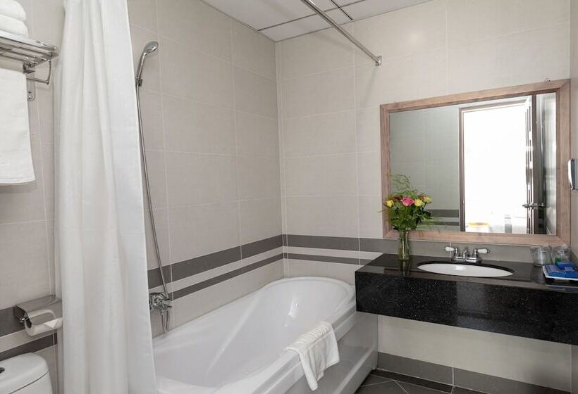 Fotos del hotel Reddoorz Yen Nam  Hoang Van Thu Street:  12