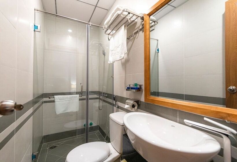 Fotos del hotel Reddoorz Yen Nam  Hoang Van Thu Street:  18