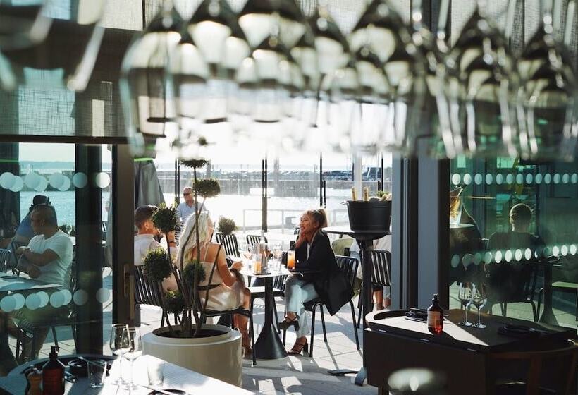 Fotos del hotel Clarion Hotel Sea U:  25