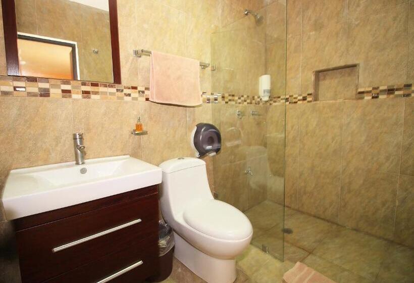 Fotos del hotel Papagayo  Boutique:  8