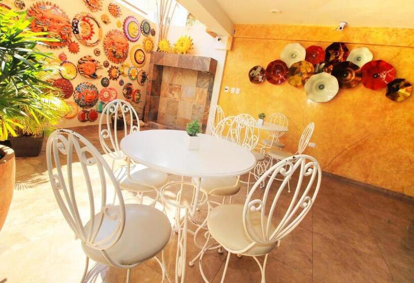 Fotos del hotel Papagayo  Boutique:  23