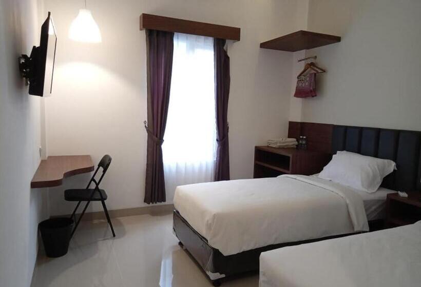 Fotos del hotel Alzara:  5