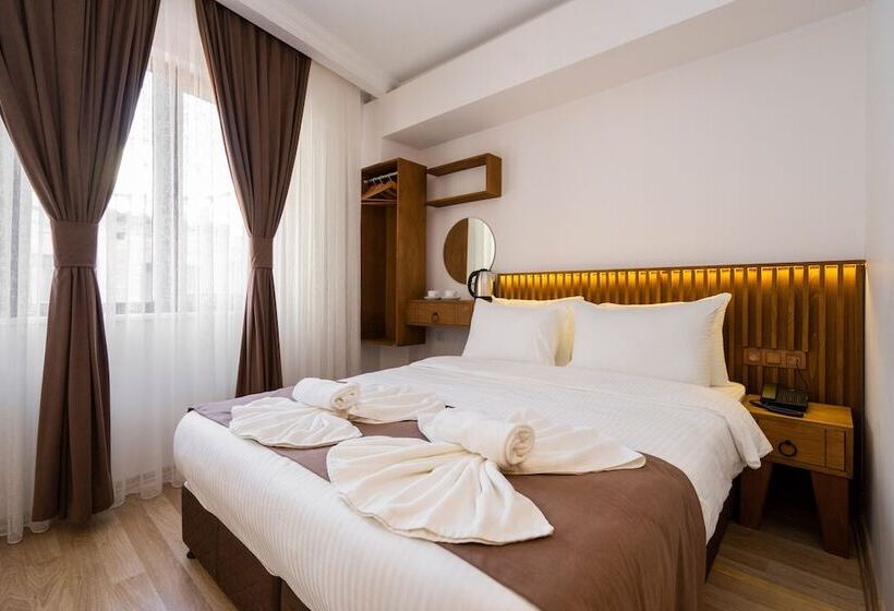 Fotos del hotel Castillo Rojo  Istanbul:  4