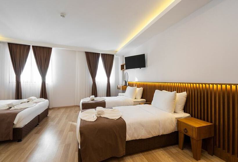 Fotos del hotel Castillo Rojo  Istanbul:  3