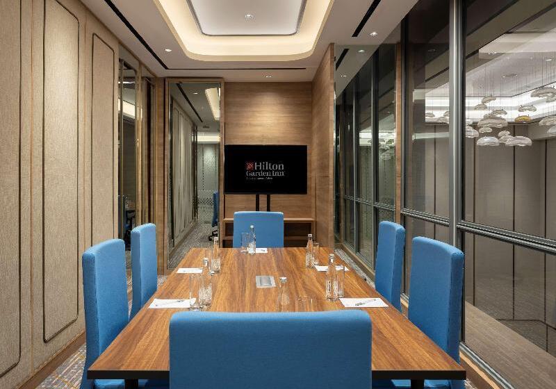 Fotos del hotel Hilton Garden Inn Jakarta Taman Palem:  23