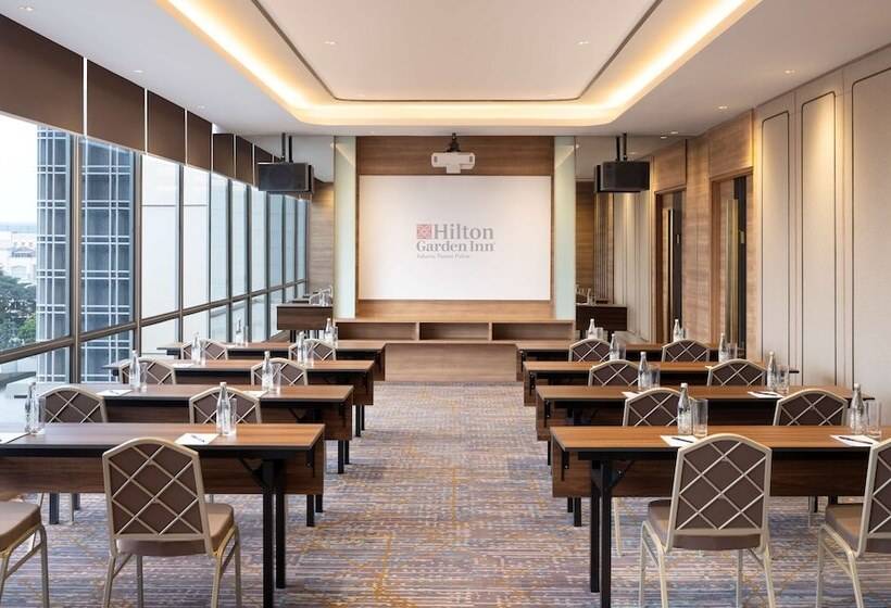 Fotos del hotel Hilton Garden Inn Jakarta Taman Palem:  18