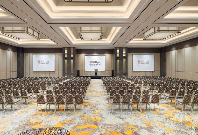 Fotos del hotel Hilton Garden Inn Jakarta Taman Palem:  3