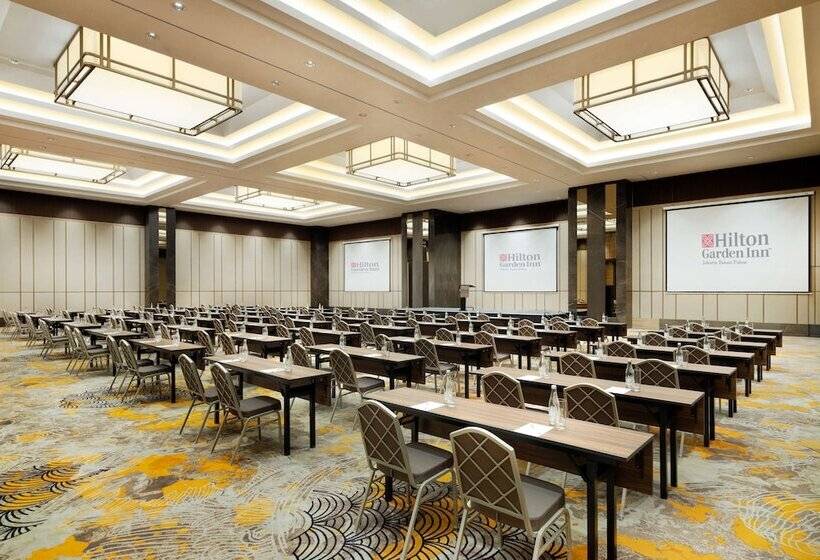 Fotos del hotel Hilton Garden Inn Jakarta Taman Palem:  7