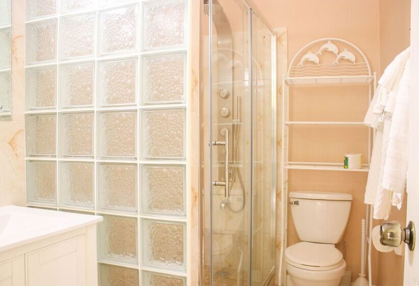 Fotos del hotel Fisherman Point Beach Resort:  9