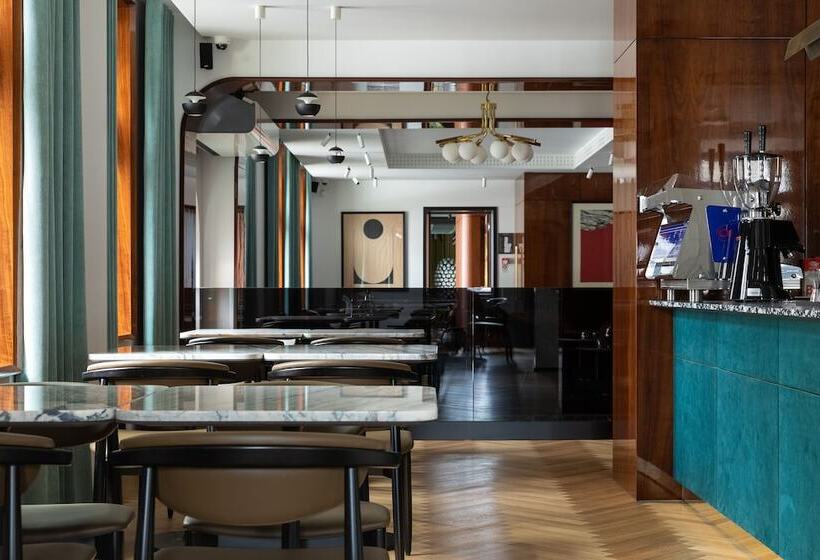 Fotos del hotel A22:  17