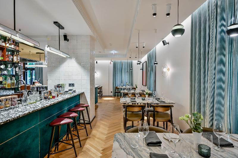 Fotos del hotel A22:  9