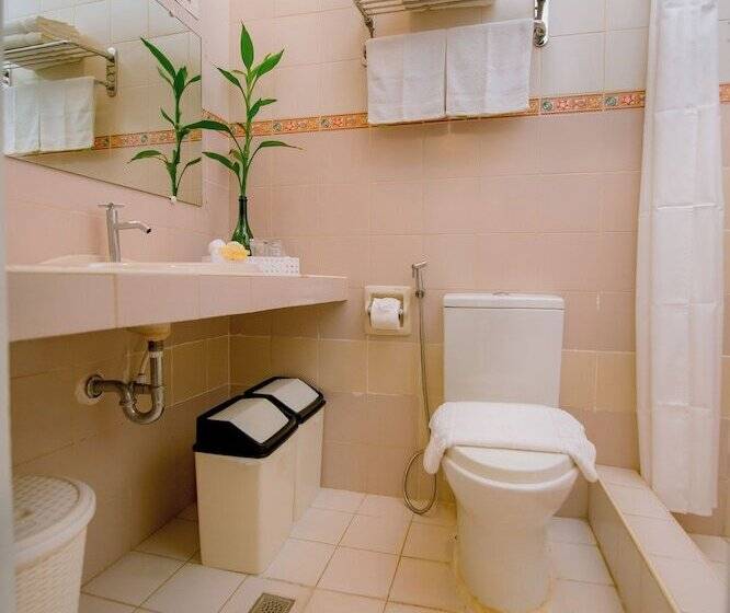 Fotos del hotel Paras Beach Resort:  4