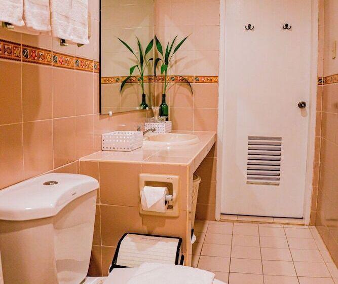 Fotos del hotel Paras Beach Resort:  14