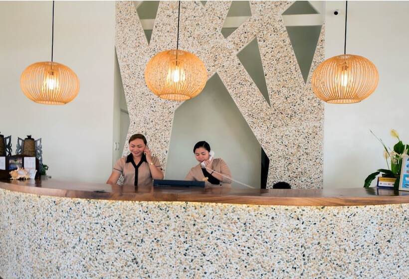 Fotos del hotel Paras Beach Resort:  12