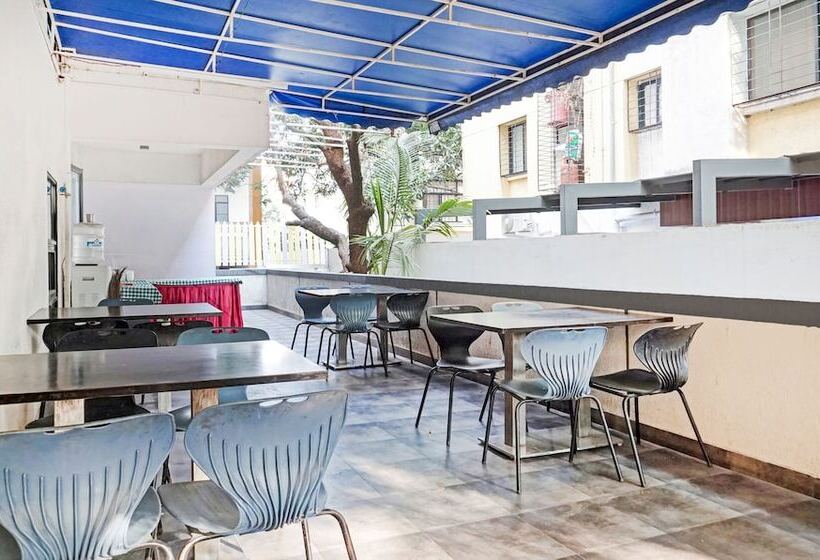 Fotos del hotel Capital O 2327  Eco Inn:  24