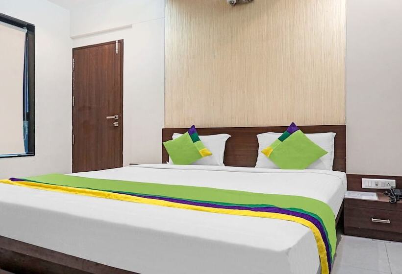 Fotos del hotel Capital O 2327  Eco Inn:  16