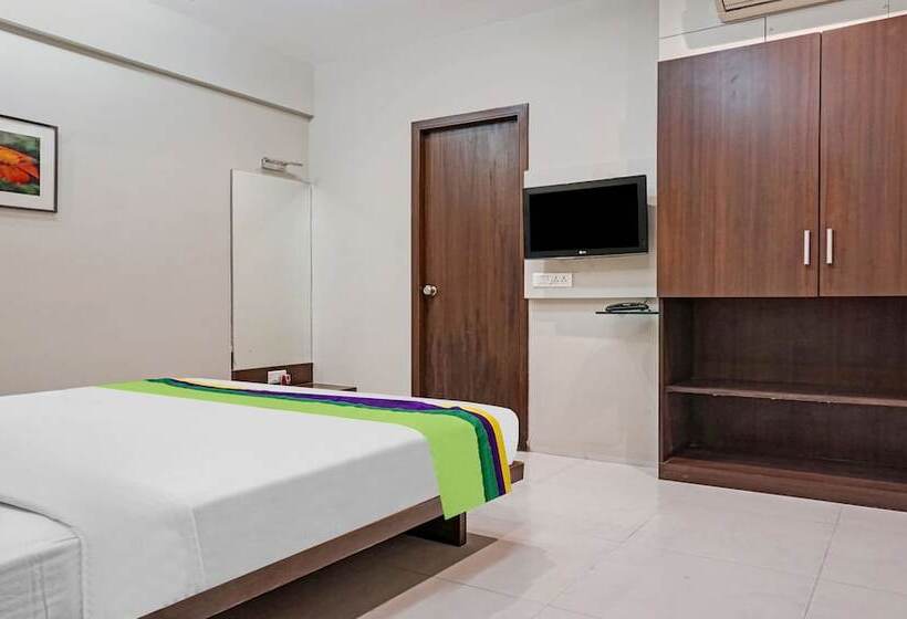 Fotos del hotel Capital O 2327  Eco Inn:  12