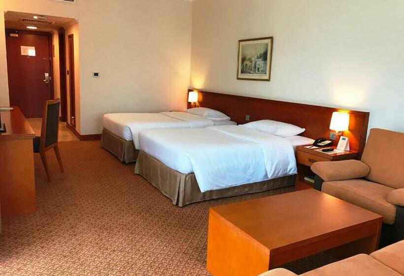 Copthorne Airport Hotel Dubai